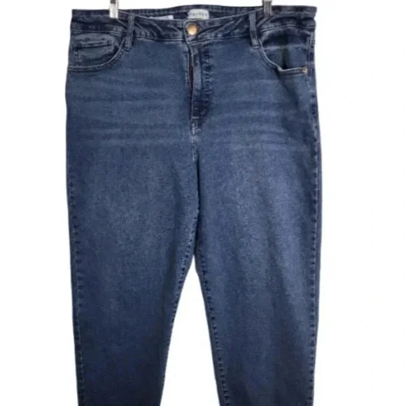 AVA & VIV High-Rise Slim Straight Jeans Size 22 - Picture 1 of 7